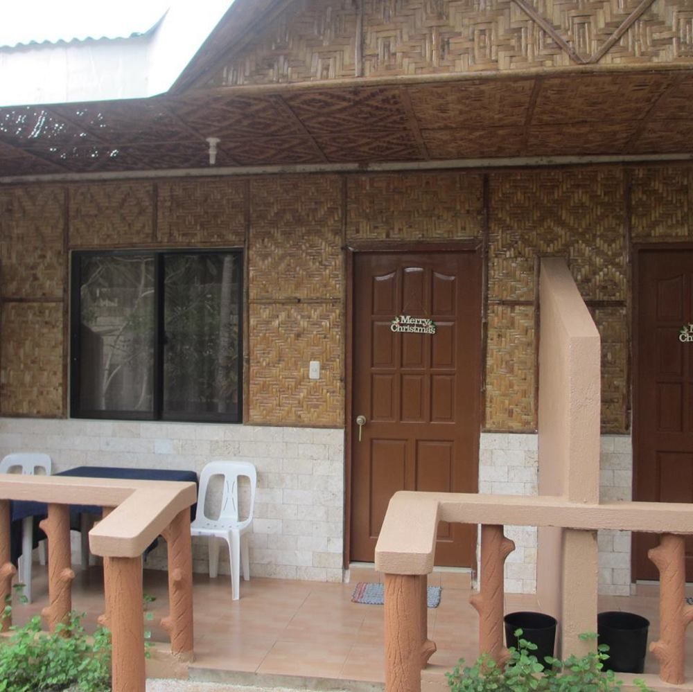 Alona Grove Tourist Inn Tawala  Εξωτερικό φωτογραφία